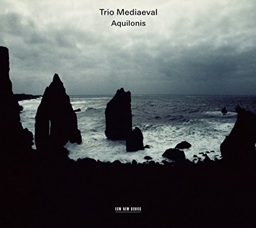 Aquilonis  TRIO MEDIAEVAL  