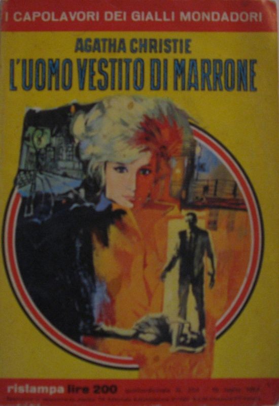 L'uomo vestito di marrone
