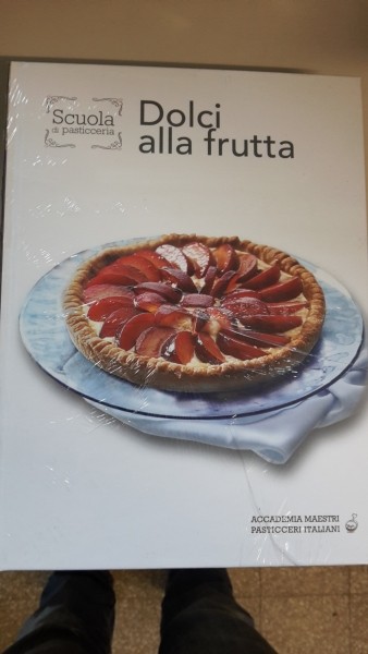 SCUOLA DI PASTICCERIA, DOLCI ALLA FRUTTA, USCITA N. 5