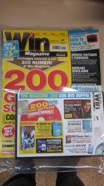 WIN MAGAZINE GENNAIO 2015, CON DVD DOPPIO WINDOWS 8,1 LO SCARICO GRATIS