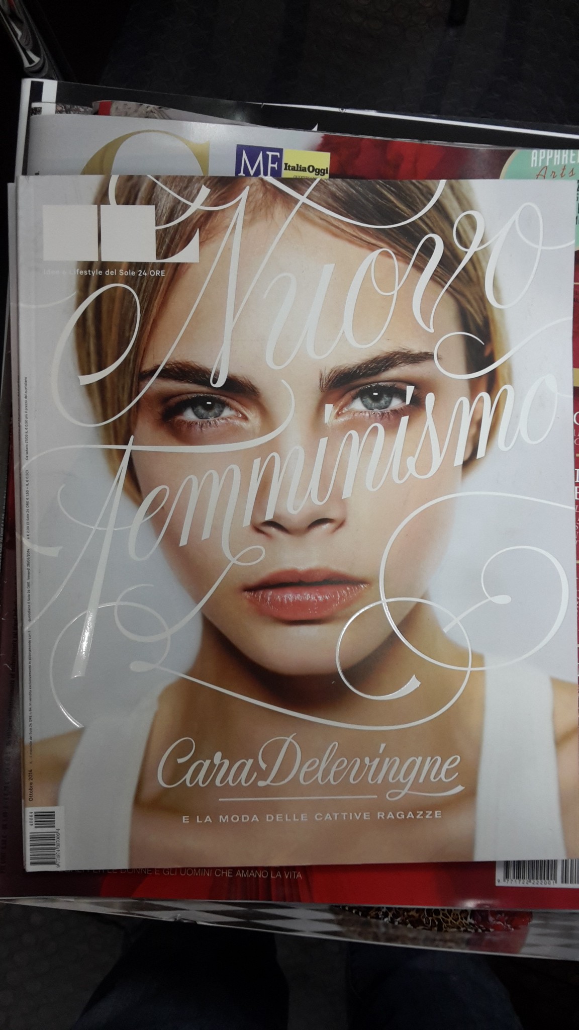IDEE E LIFESTYLE DEL SOLE 24 ORE, OTTOBRE 2014, CARA DELEVINGNE E LA MODA DELLE CATTIVE RAGAZZE