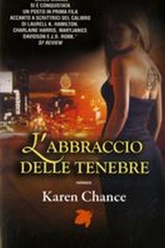 ABBRACCIO DELLE TENEBRE (L')