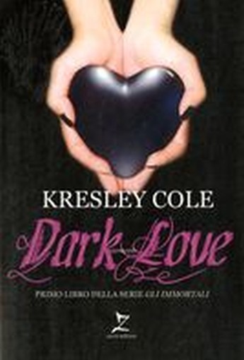 DARK LOVE Kresley Cole