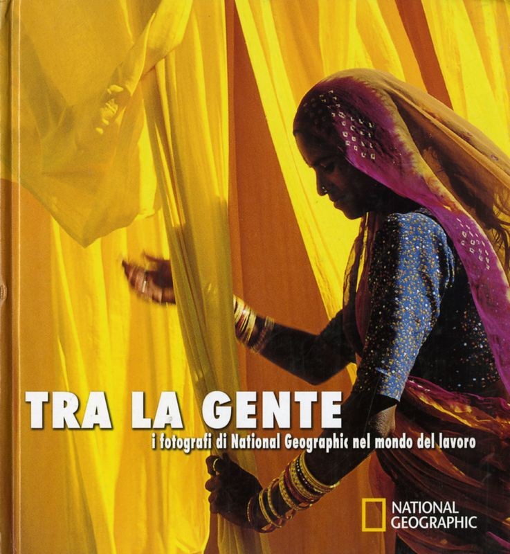 TRA LA GENTE