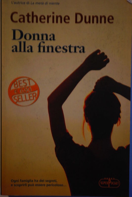 Donna alla finestra