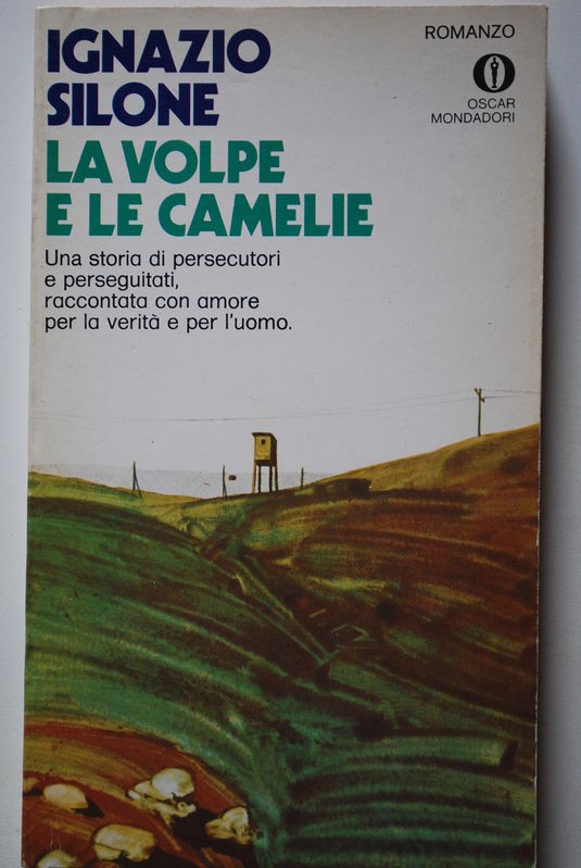 La volpe e le camelie