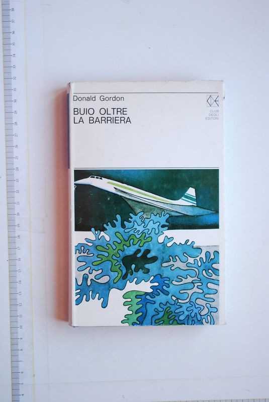 Buio oltre la barriera