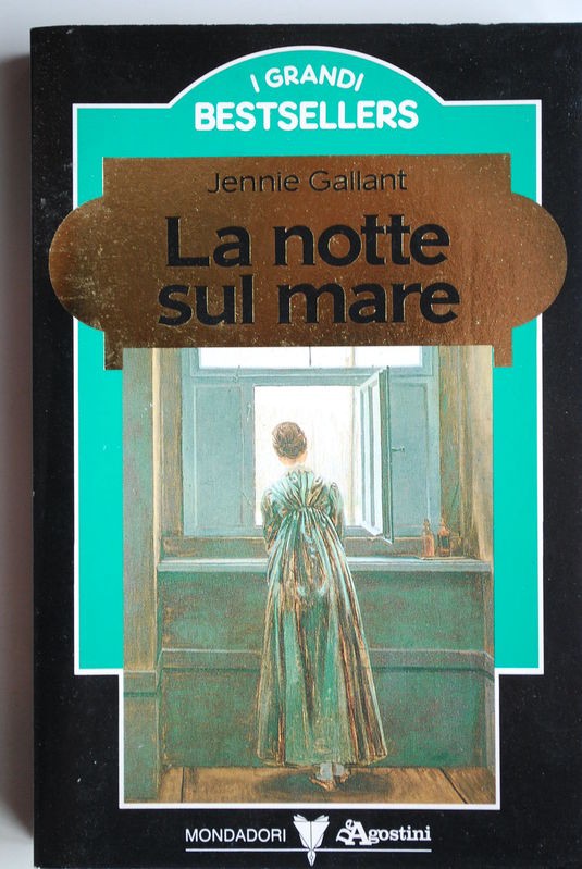 La notte sul mare