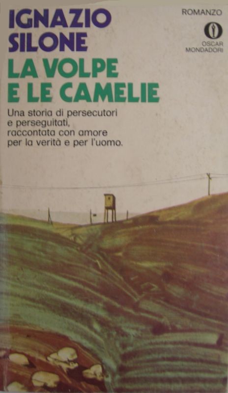 La volpe e le camelie