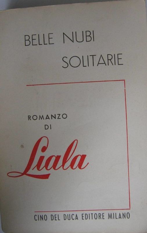 Belle nubi solitarie