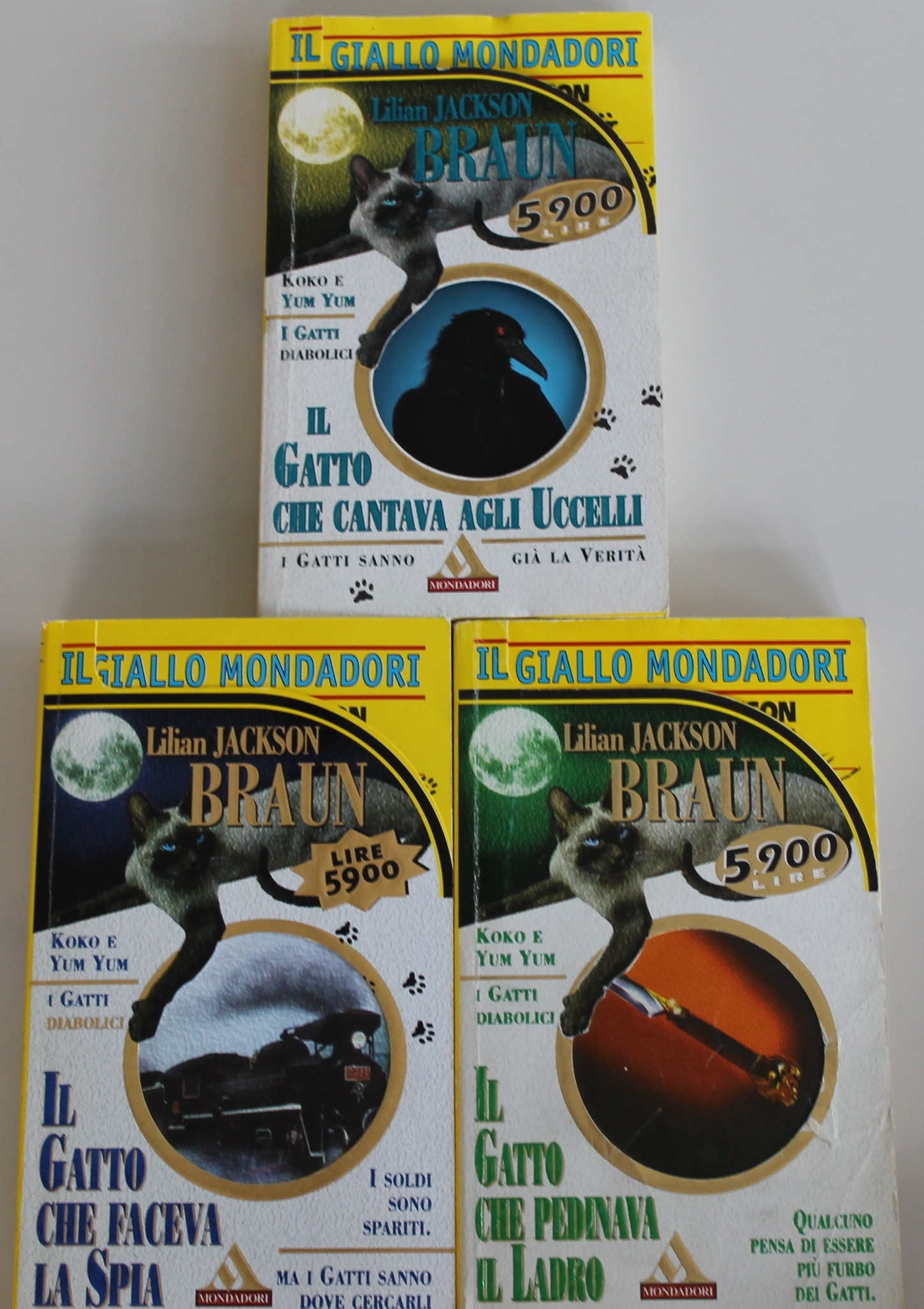 Lotto stock Lilian Jackson Braun 3 Libri Gialli Mondadori. Consegna in 24 ore gratuita con corriere espresso