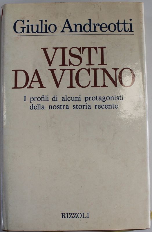 Visti da vicino