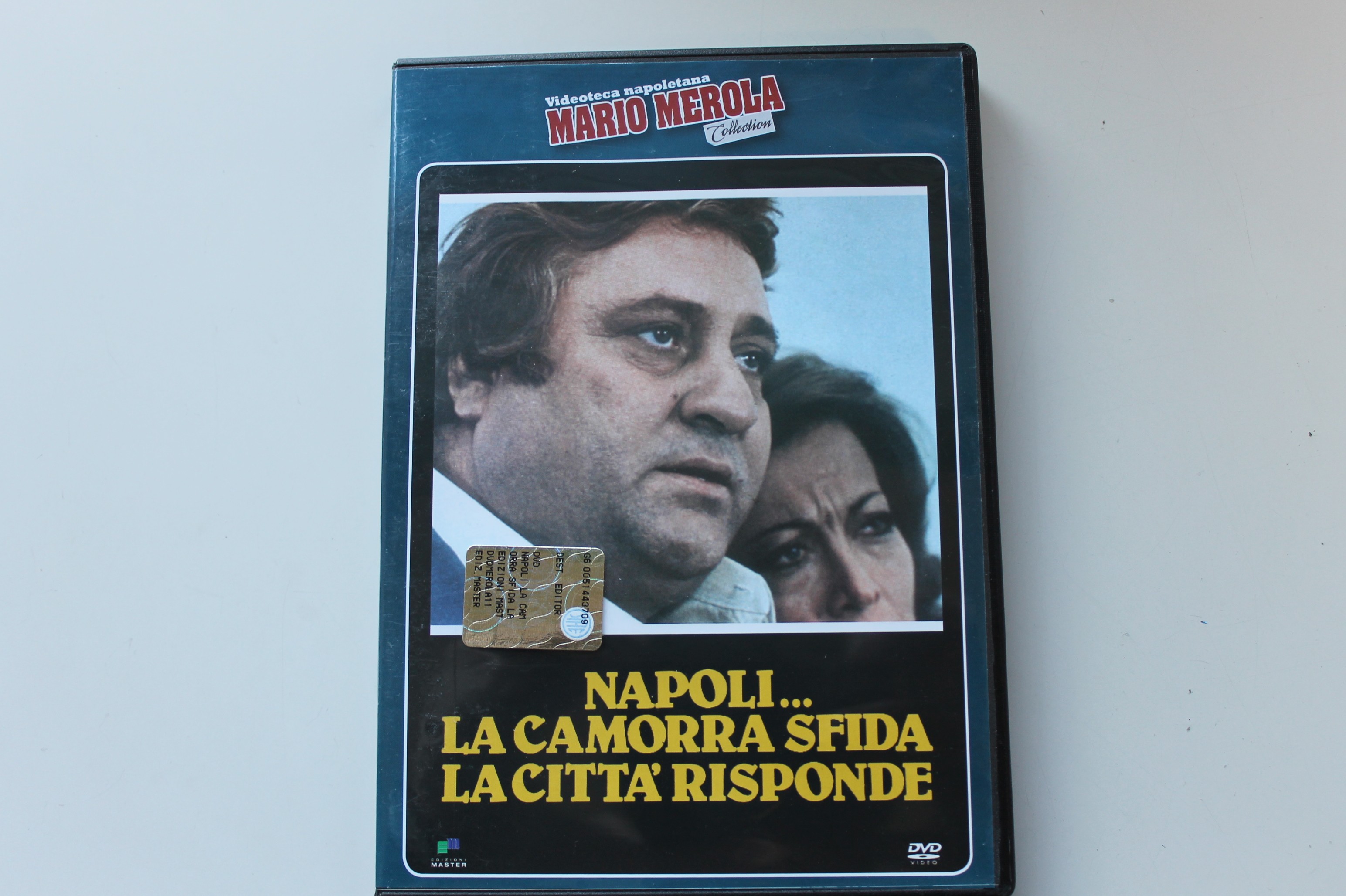 MARIO MEROLA COLLECTION DVD, NAPOLI... LA CAMORRA SFIDA LA CITTA' RISPONDE