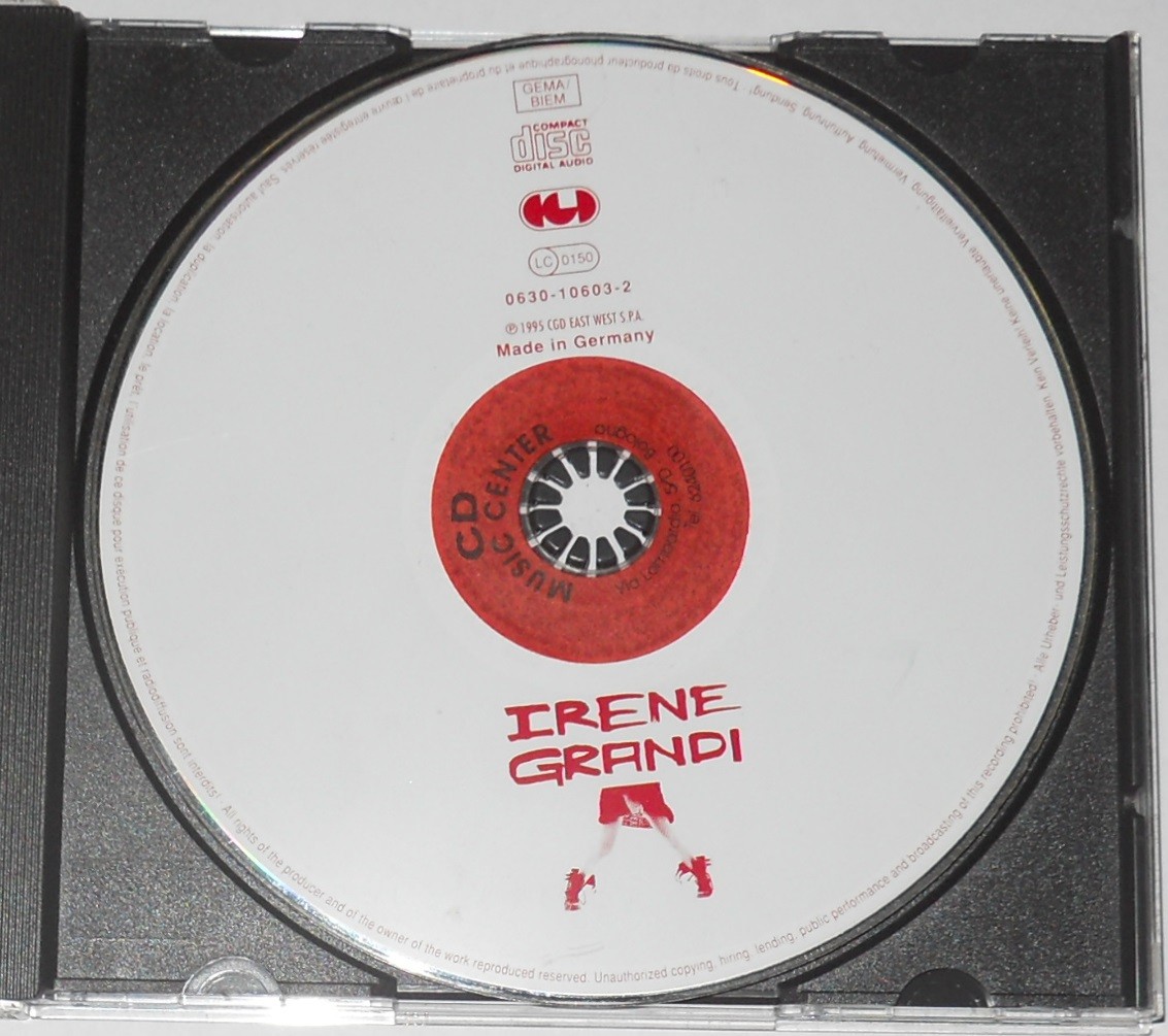 Irene Grandi - In Vacanza Da Una Vita