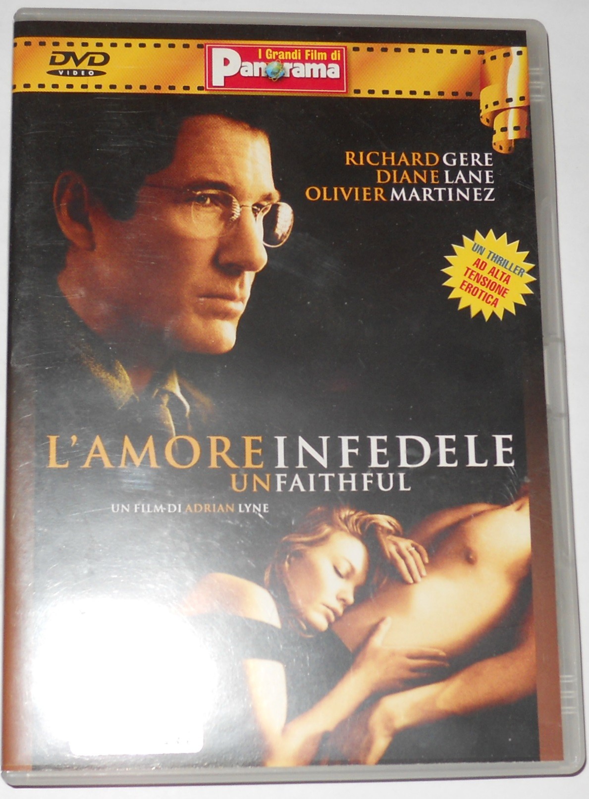 L'Amore Infedele. Unfaithful