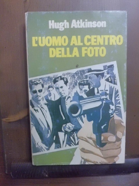 L'Uomo Al Centro Della Foto Hugh Atkinson Cde