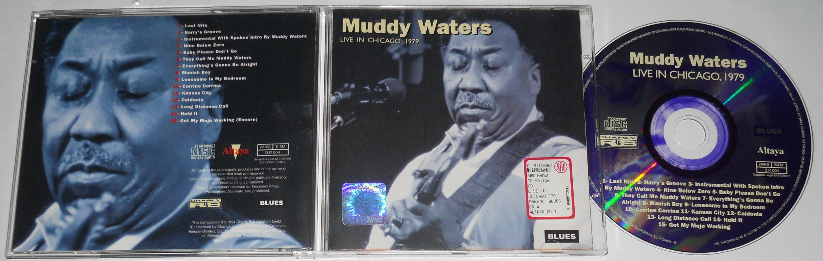 MUDDY WATERS - LIVE IN CHICAGO 1979