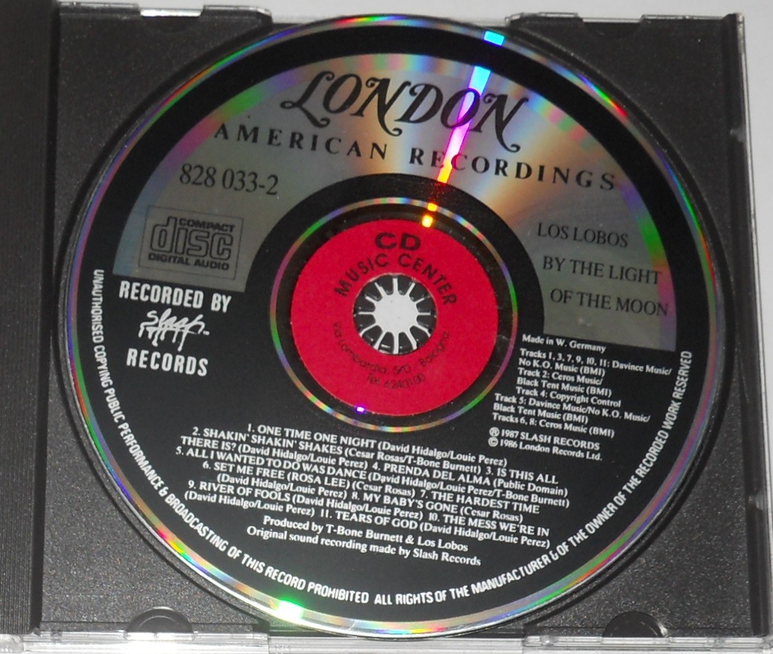 Los Lobos - By the Light of the Moon