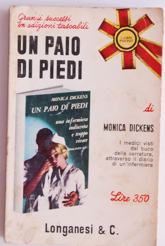 Un – paio di piedi
