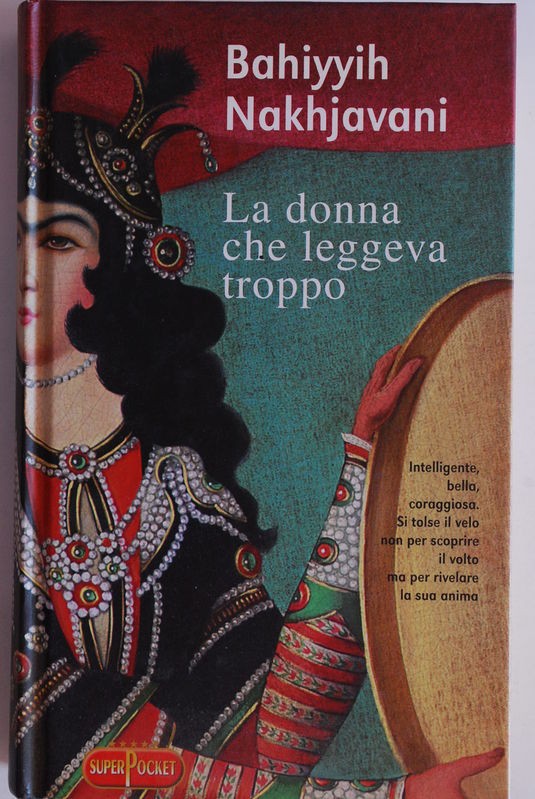 La donna che leggeva troppo