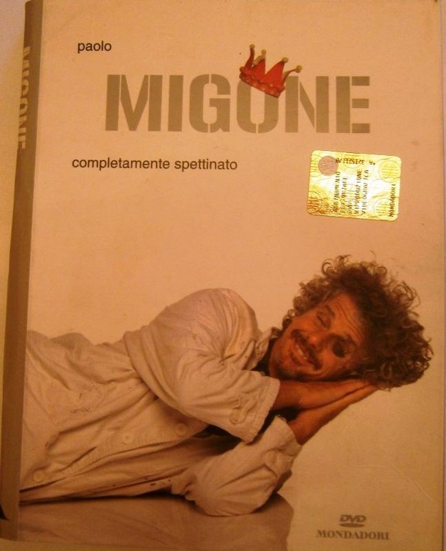Migone. Completamente spettinato