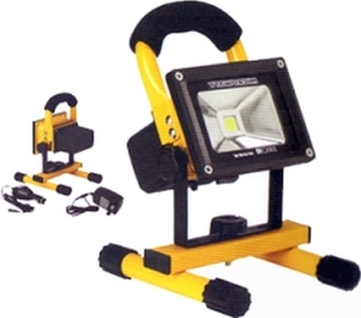 PROIETTORI LED RICARICABILI 10W 640L
