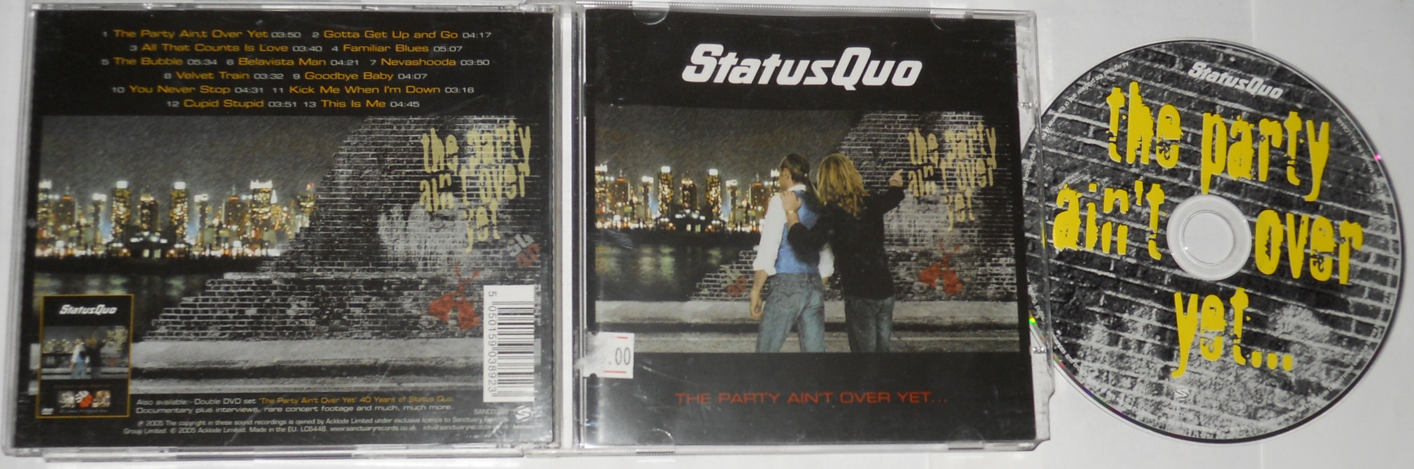 Status Quo - The Party Ain't Over yet 