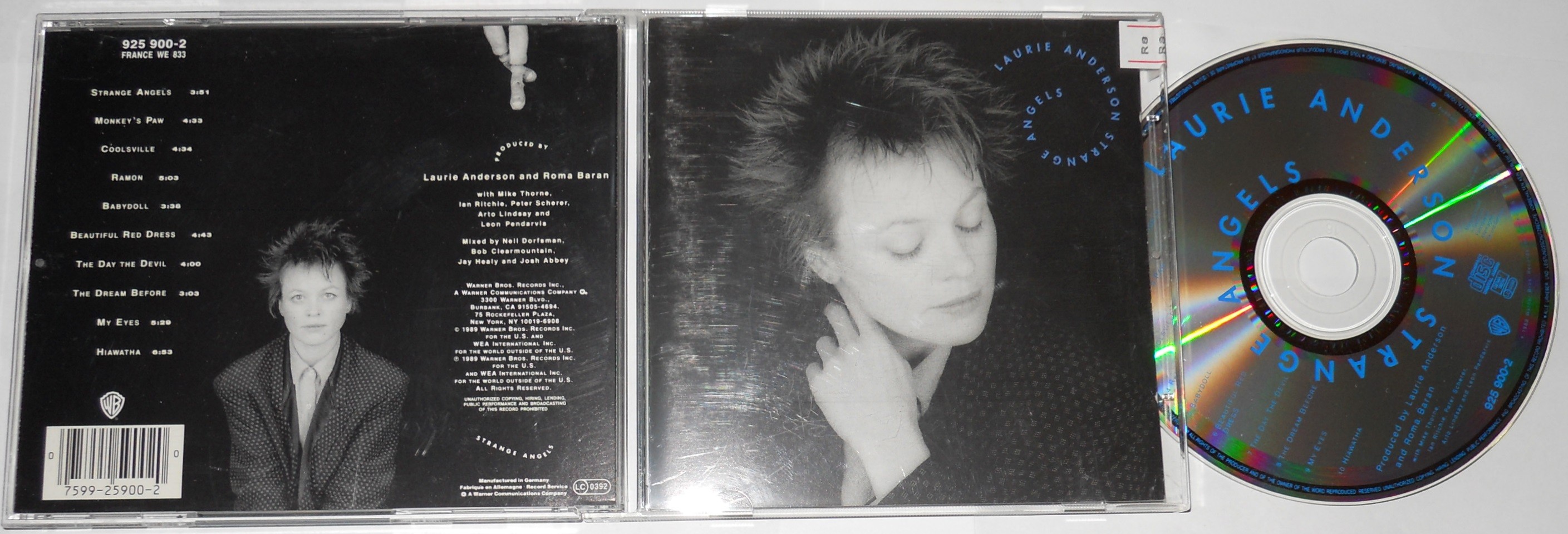Laurie Anderson - Strange Angels